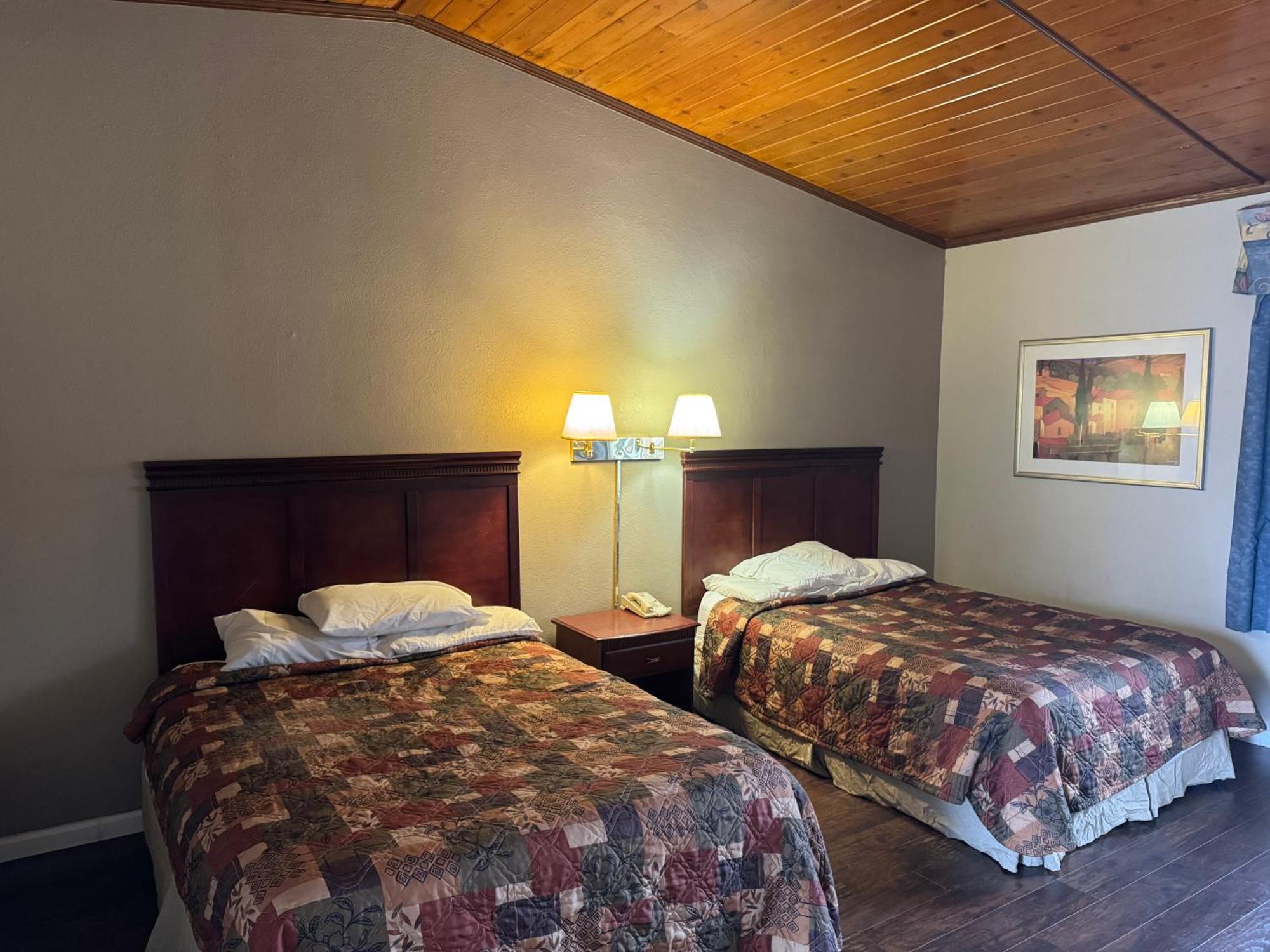 Town & Country Motel Clinton Exteriér fotografie